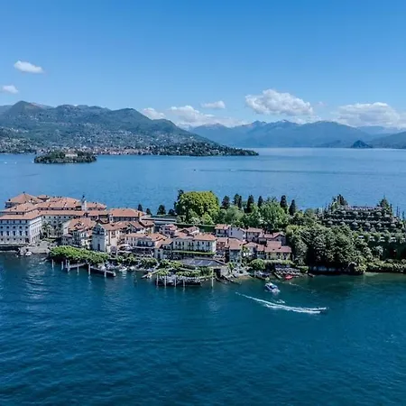 Apartment And Islands View - Parking, Wi-fi And Netflix Stresa